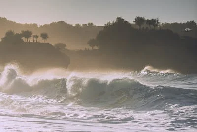 Unbelievable! Monster Storm Ophelia Hits East Coast – You Won’t Believe What Happens Next!